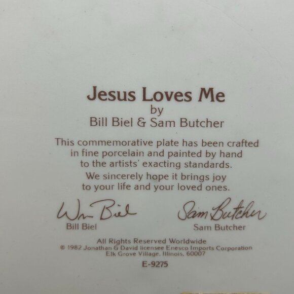 Precious Moments "Jesus Loves Me" Collector's Plate - Picture 2 of 2